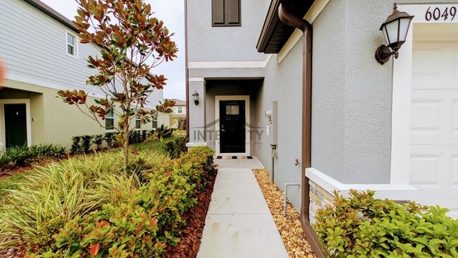 Building Photo - 6049 Shiner St