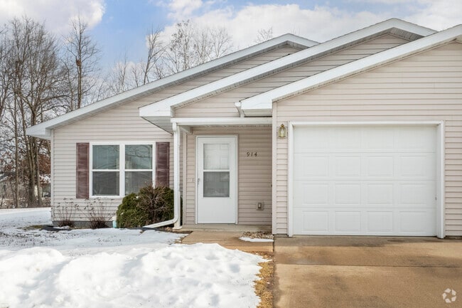914 Mary Kay Ave - Tomah Property Management South