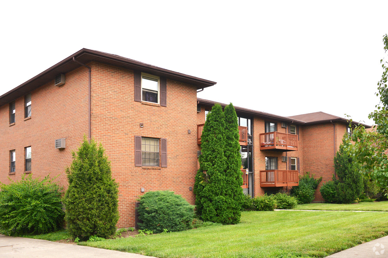 Primary Photo - 760 Gordon Smith Blvd