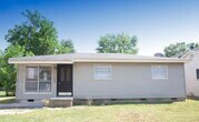 Primary Photo - 708 Dorothy Dr