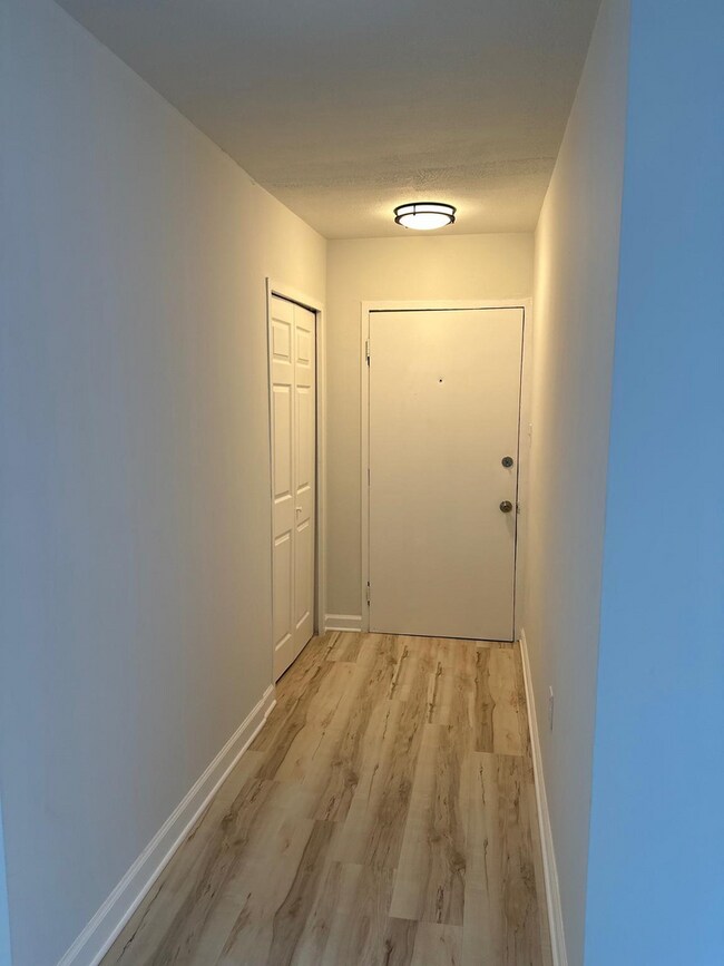 Foto del edificio - 3 Bed 1 Bath SW DC