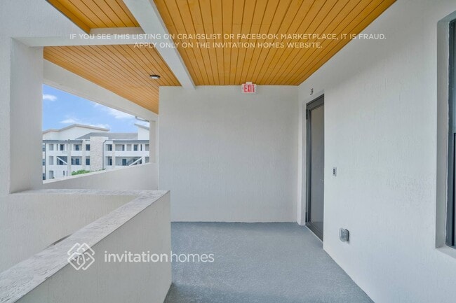 Building Photo - 7819 NW 104th Ave