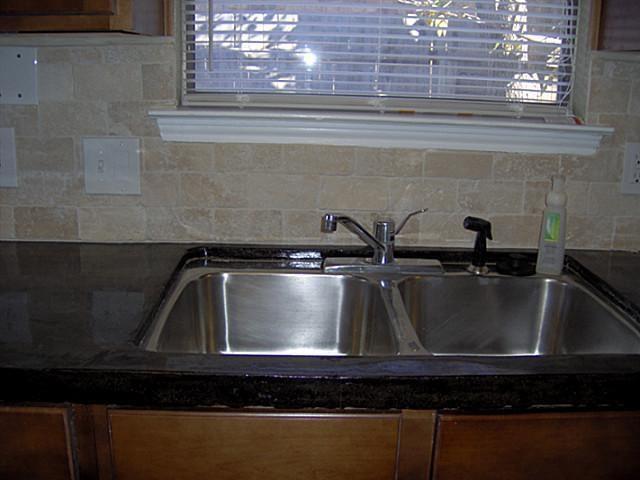 Building Photo - 2812 Whitehurst Dr
