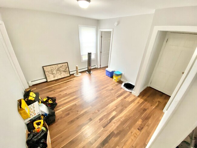 Foto del edificio - 89 Pitkin St