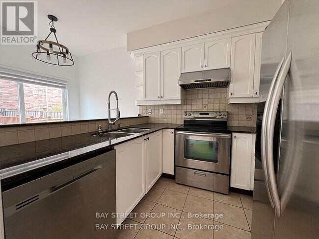 Photo du bâtiment - 11 Wyper Square