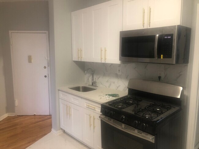 Foto del edificio - 5400 Hudson Ave