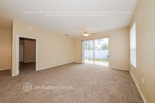 Building Photo - 12255 Hollybush Terrace