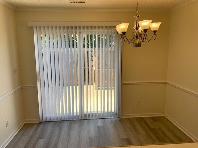 Building Photo - 2335 Vineyard Dr