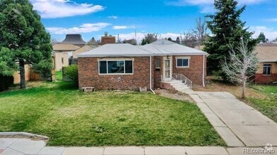 Building Photo - 3700 E 30th Ave
