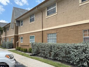 Building Photo - 220 Preston Ln