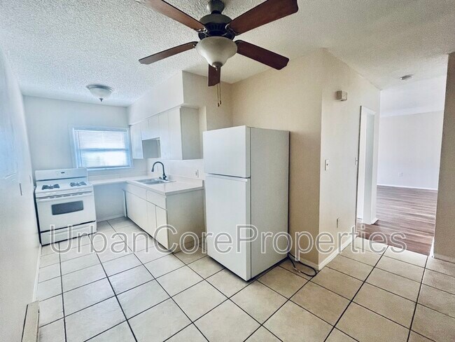 Foto del edificio - 1725 5th St N