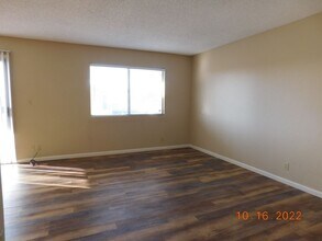 Building Photo - 1332 N El Prado St