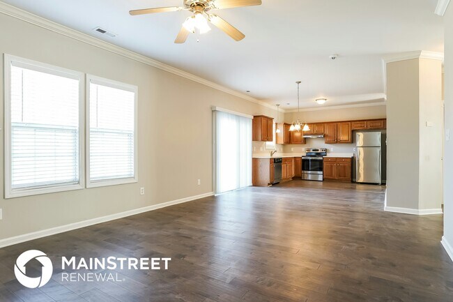 Building Photo - 7109 Bristoe Station Ln