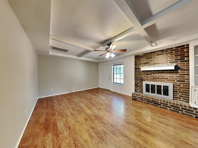 Photo - 1817 Tim Dr House