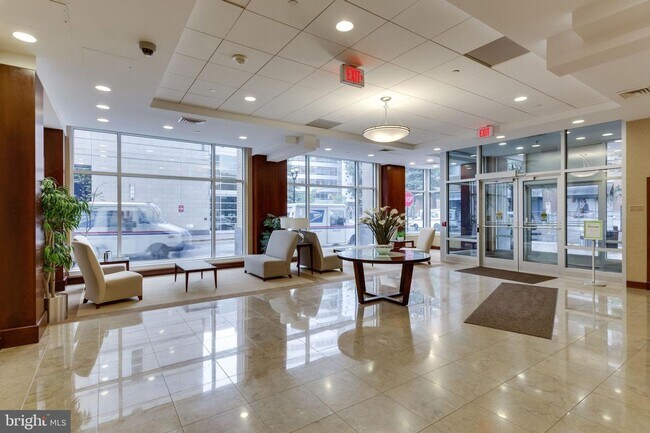 Foto del edificio - 1 bedroom 1 Bath - Highrise Luxury Living ...