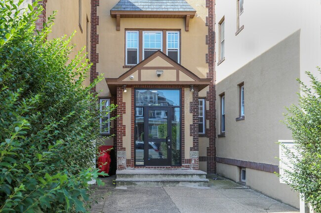 Entrada - 20 Claire Ave