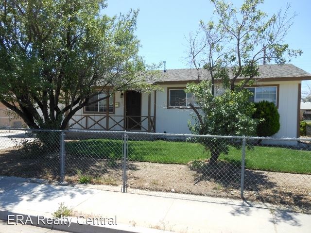Primary Photo - 3 br, 2 bath House - 2245 Pauline Ave