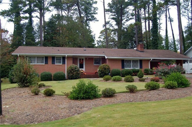 Foto del edificio - 4134 Blackhawk Dr