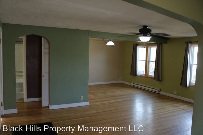 Foto del edificio - 4 br, 2 bath House - 617 Dakota Dr.