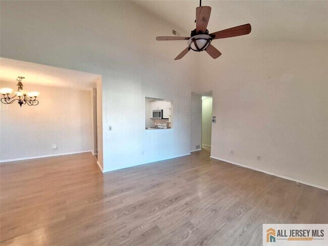Foto del edificio - 511 Sunshine Ct