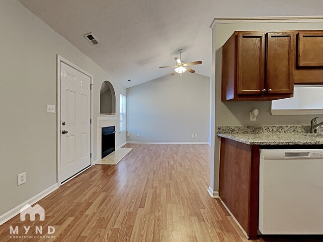 Building Photo - 6012 Bradford Ct