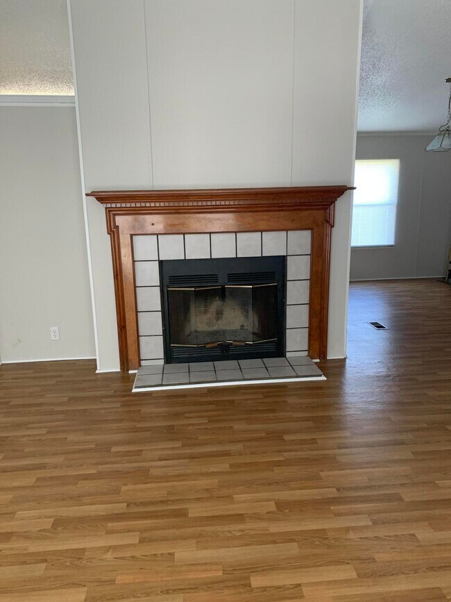 7512 Allie Grimes Rd, Gulf Breeze, FL 32566 House Rental in Gulf