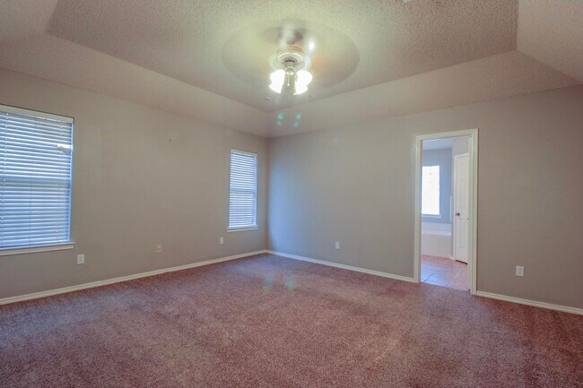 Building Photo - 6704 6th St