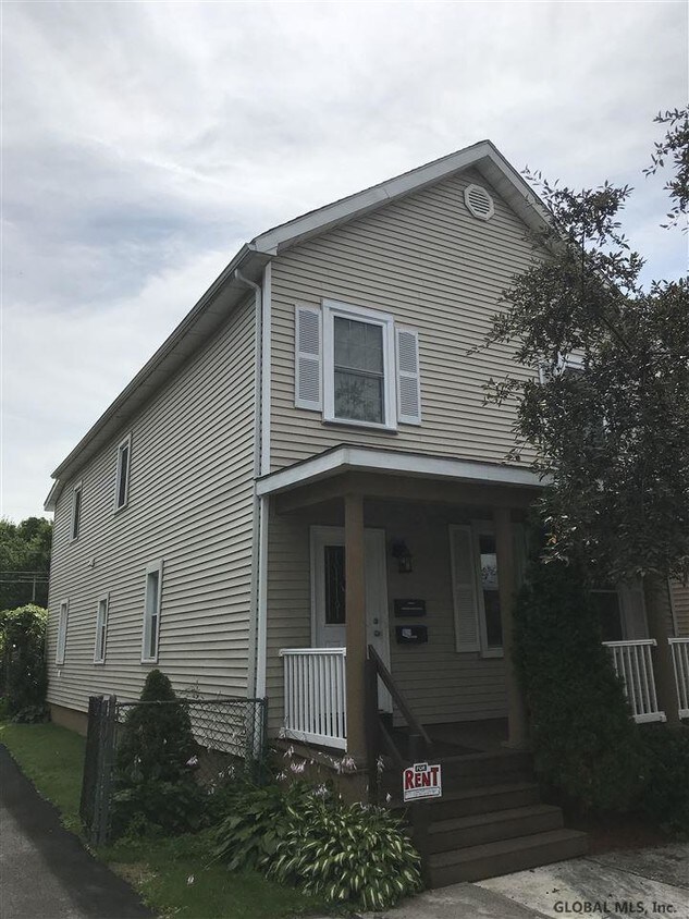 1210 6th Ave, Watervliet, NY 12189 House Rental in Watervliet, NY