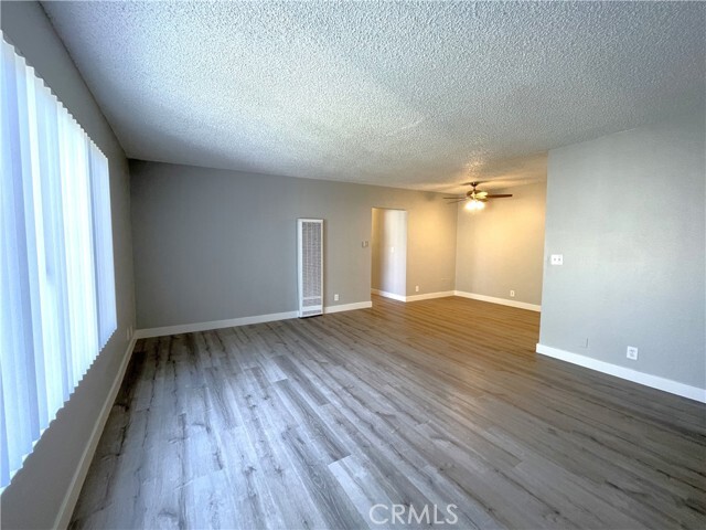 Building Photo - 13717 Chadron Ave