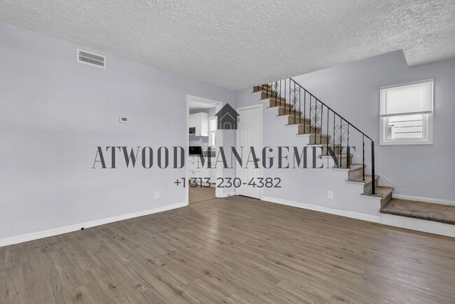 Building Photo - 20531 Moenart St