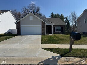 Building Photo - 142 Winding Brook Way