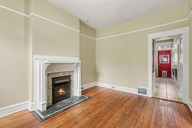 Photo - Charming Whittier Rowhome Near Larimer Street