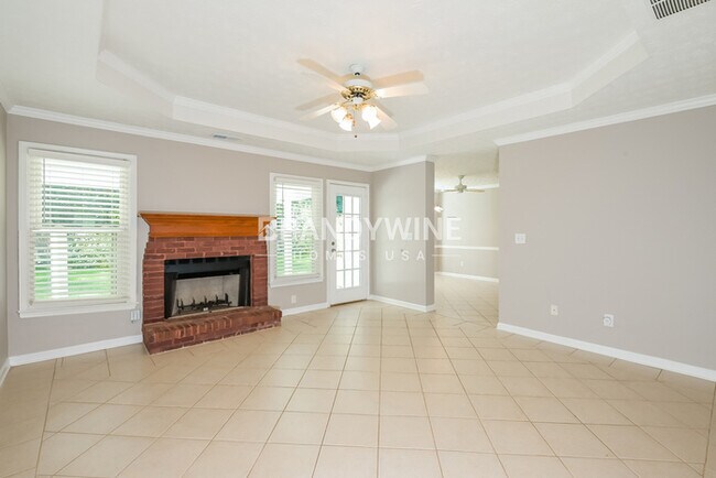 Foto del edificio - 3639 TraddSprings Way
