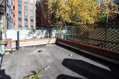 Building Photo - 1449 1st Ave