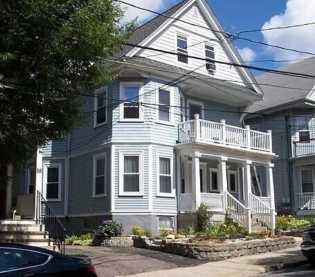 Foto del edificio - 90 Bartlett St