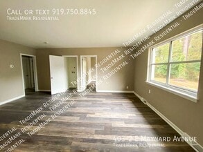 Building Photo - 403 E Maynard Ave