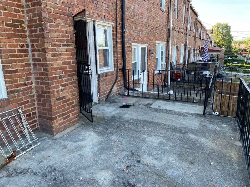 Foto principal - 823 N Woodington Rd