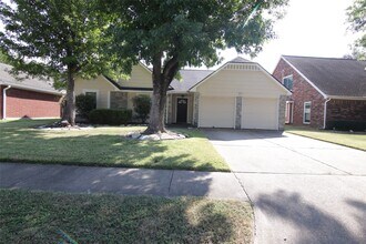 Building Photo - 6918 Glen Rosa Dr