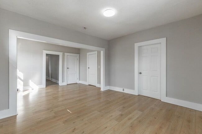 Building Photo - 2117 Foust St