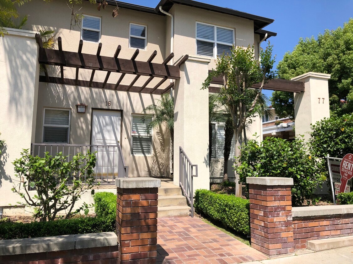 77 Sierra Madre S Blvd, Pasadena, CA 91107 Condo for Rent in Pasadena