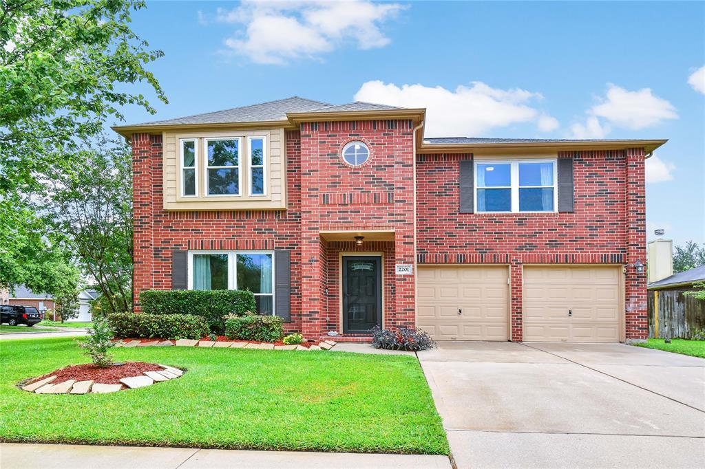 Foto principal - 2201 Ames St