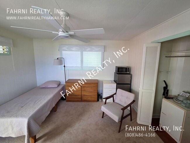 Building Photo - 3825 Pukalani Pl