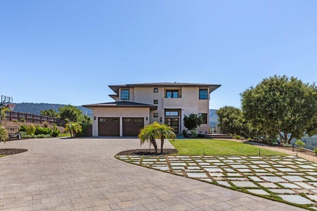 Foto del edificio - 465 W Maple Way