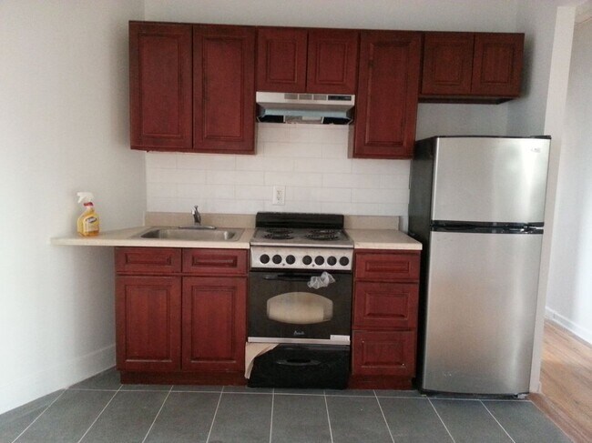 Building Photo - 1300 Flatbush Ave