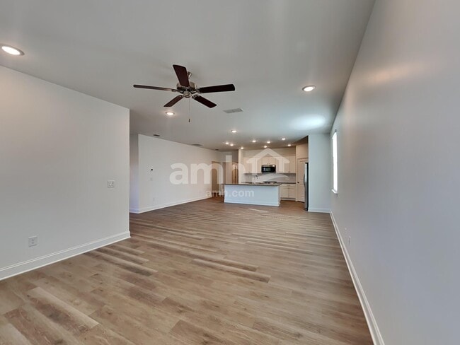 Building Photo - 1365 Soapstone Rd