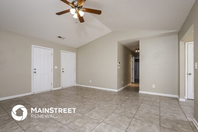 Building Photo - 4156 Kennison Village Dr