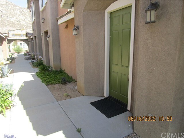 Building Photo - 824 Coriander Dr