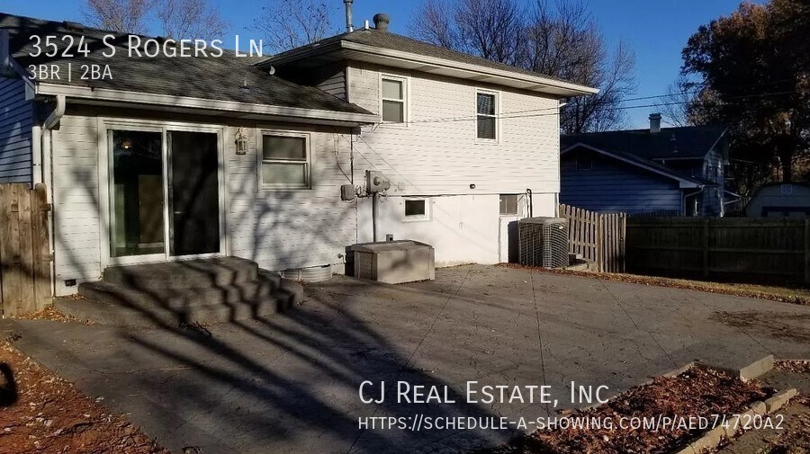 Building Photo - 3524 S Rogers Ln