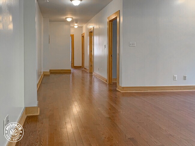 Foto del edificio - 1290 Ocean Ave