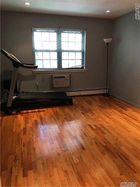 Foto principal - 84-30-84-98 98th St
